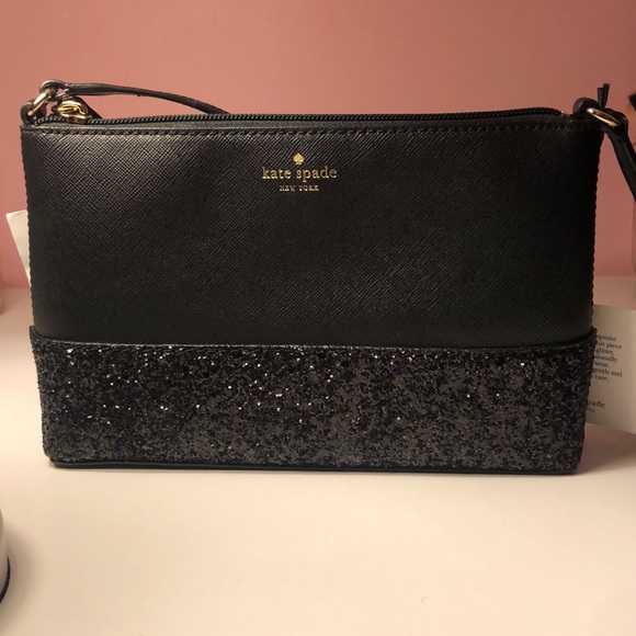 kate spade Handbags - Kate spade cross body purse